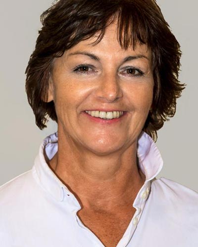 foto-portrait-small.jpg